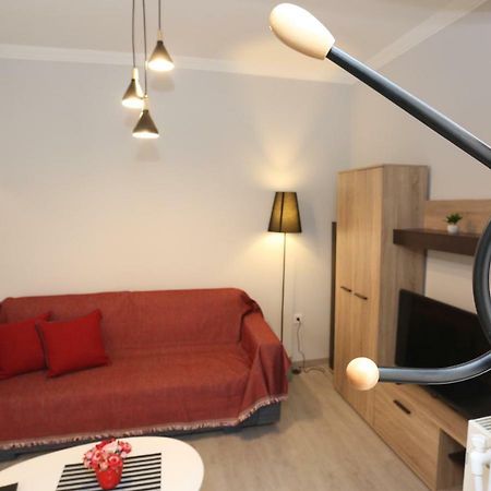 Oli'S Luxury Apartment Thessaloniki Exterior photo