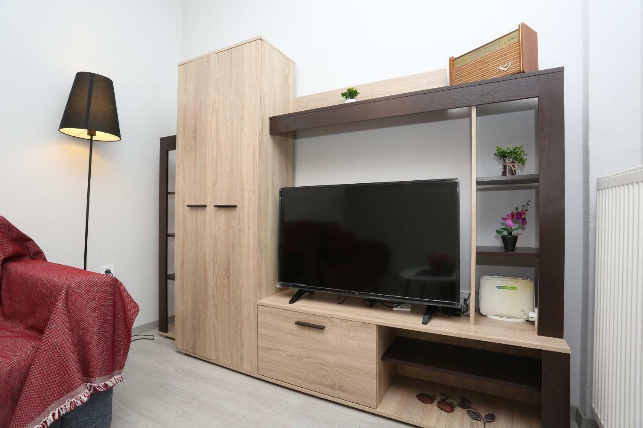 Oli'S Luxury Apartment Thessaloniki Exterior photo