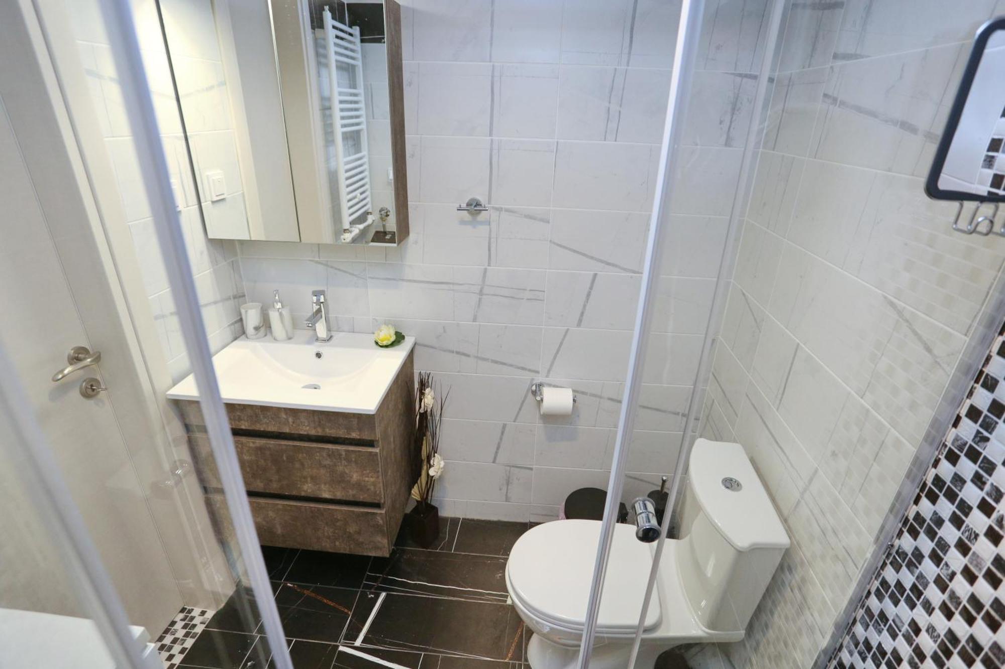 Oli'S Luxury Apartment Thessaloniki Exterior photo