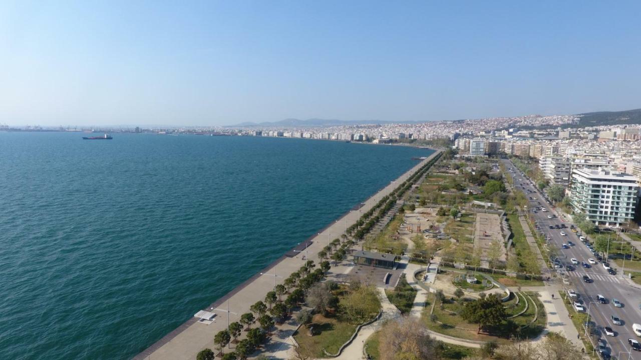 Oli'S Luxury Apartment Thessaloniki Exterior photo