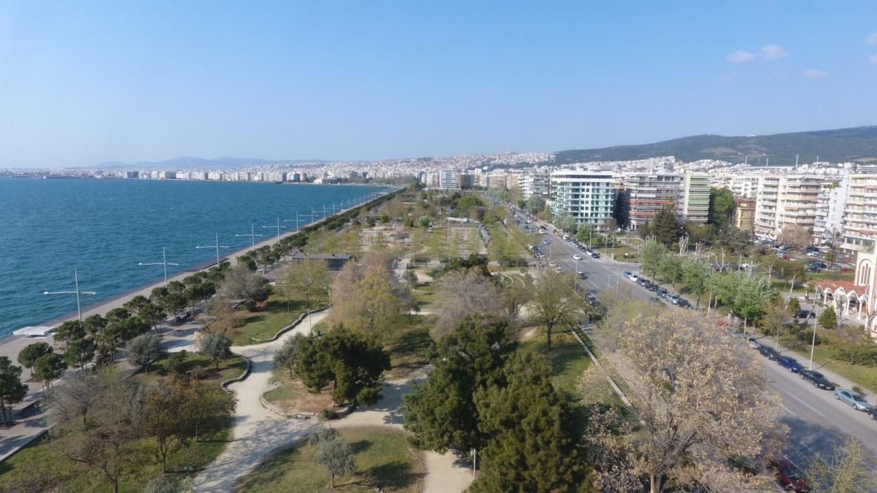 Oli'S Luxury Apartment Thessaloniki Exterior photo